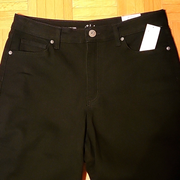 NEW Style&Co Black Stretch Denim Curvy Boot-Cut Jeans, 10 LONG - Picture 8 of 16